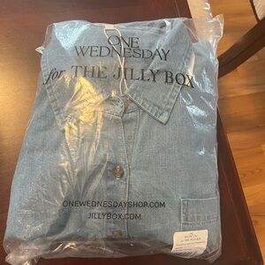 NWT - One Wednesday Blue Denim Shirt for Jilly Box size Large